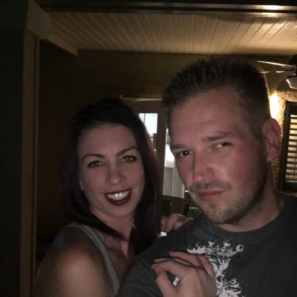 Meet your Posher, Ray & J 🙋🏼‍♂️🙋🏻‍♀️ - Picture 1 of 3